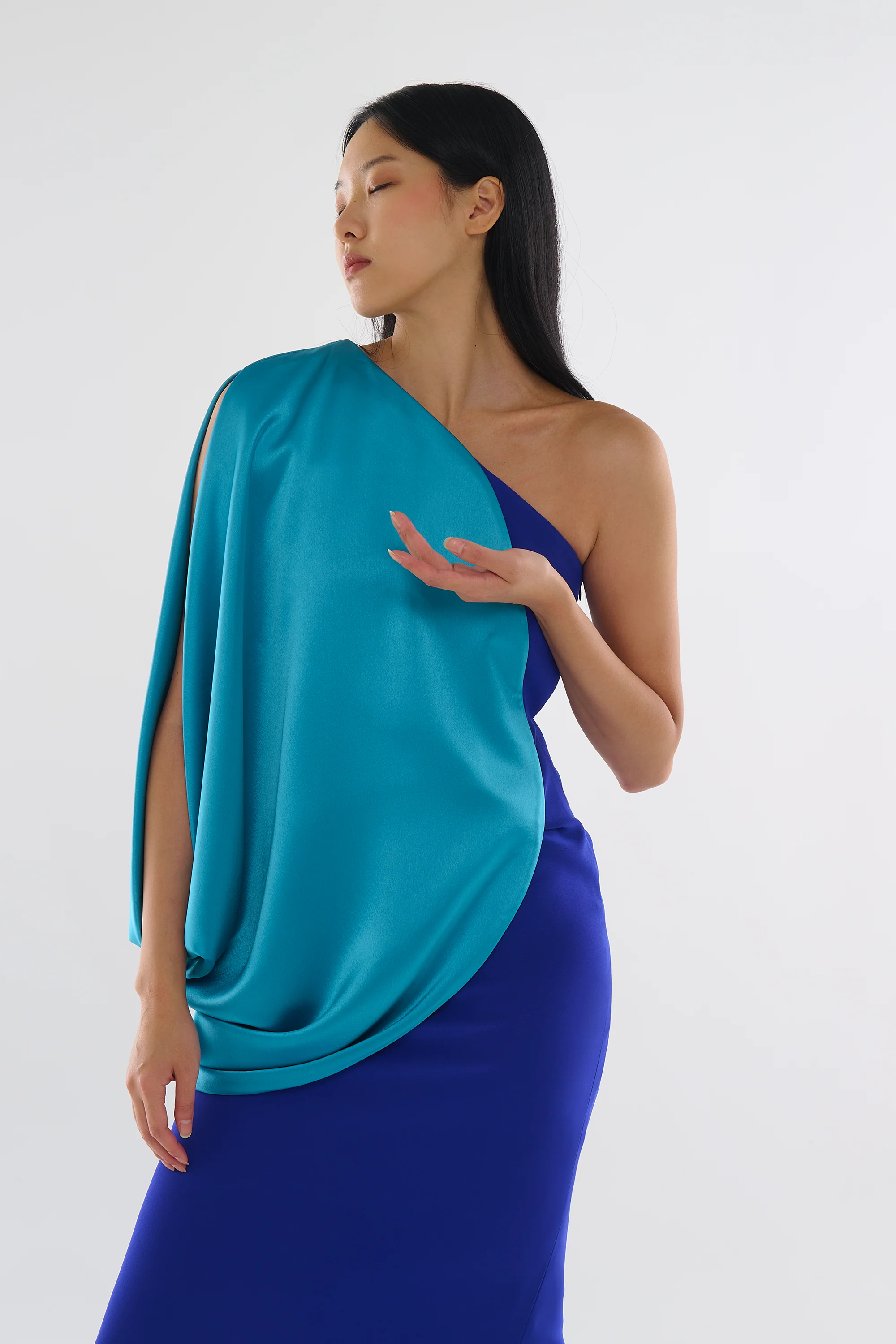 Nihal Dress - Image 4